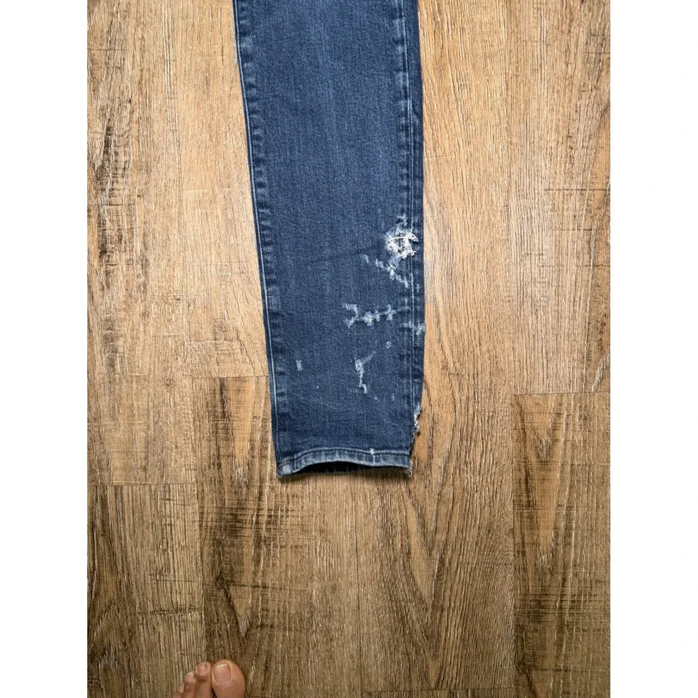 True Religion Manchester United Distressed Slim Jeans 28 Dark Wash Red‎ Hardware